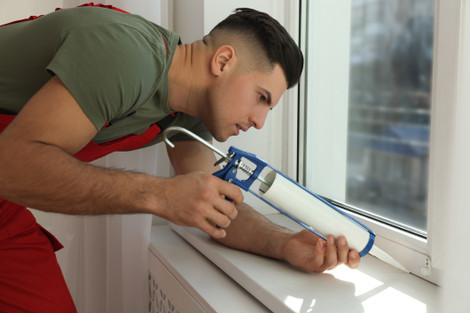 Is Silicone Sealant or Silicone Caulk Better for Windows?