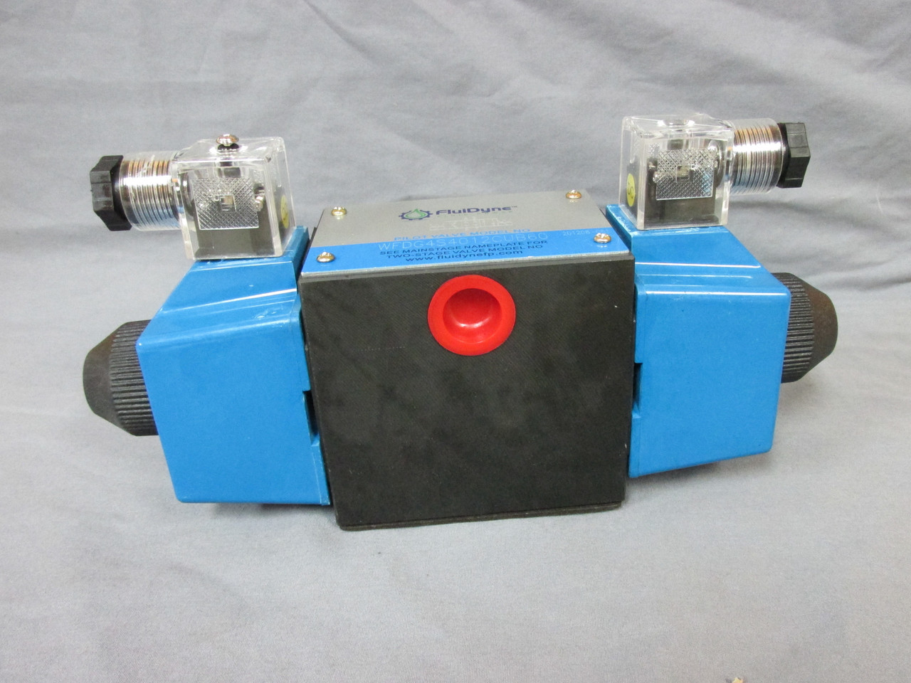 4WE10J3X/CG12N9K4 Rexroth Interchange Hydraulic Valve