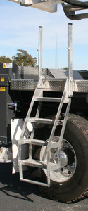 4-Step Trucker Ladder 4-Step Trucker Ladder