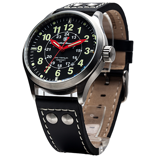 Smith & Wesson -  Mumbai Lamplighter with Leather Strap