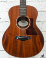 2013 Taylor GS Mini Mahgony w/gigbag