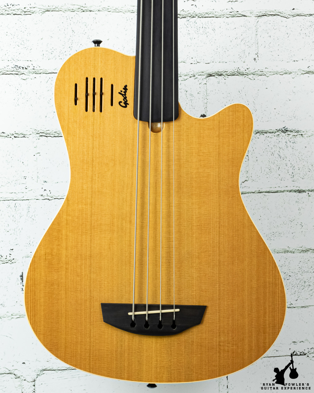 Godin shop fretless guitar