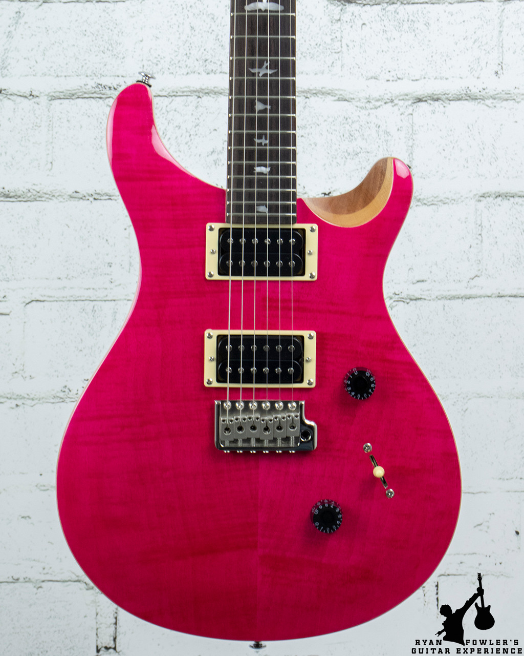 PRS SE Custom 24 Electric Guitar in Bonnie Pink