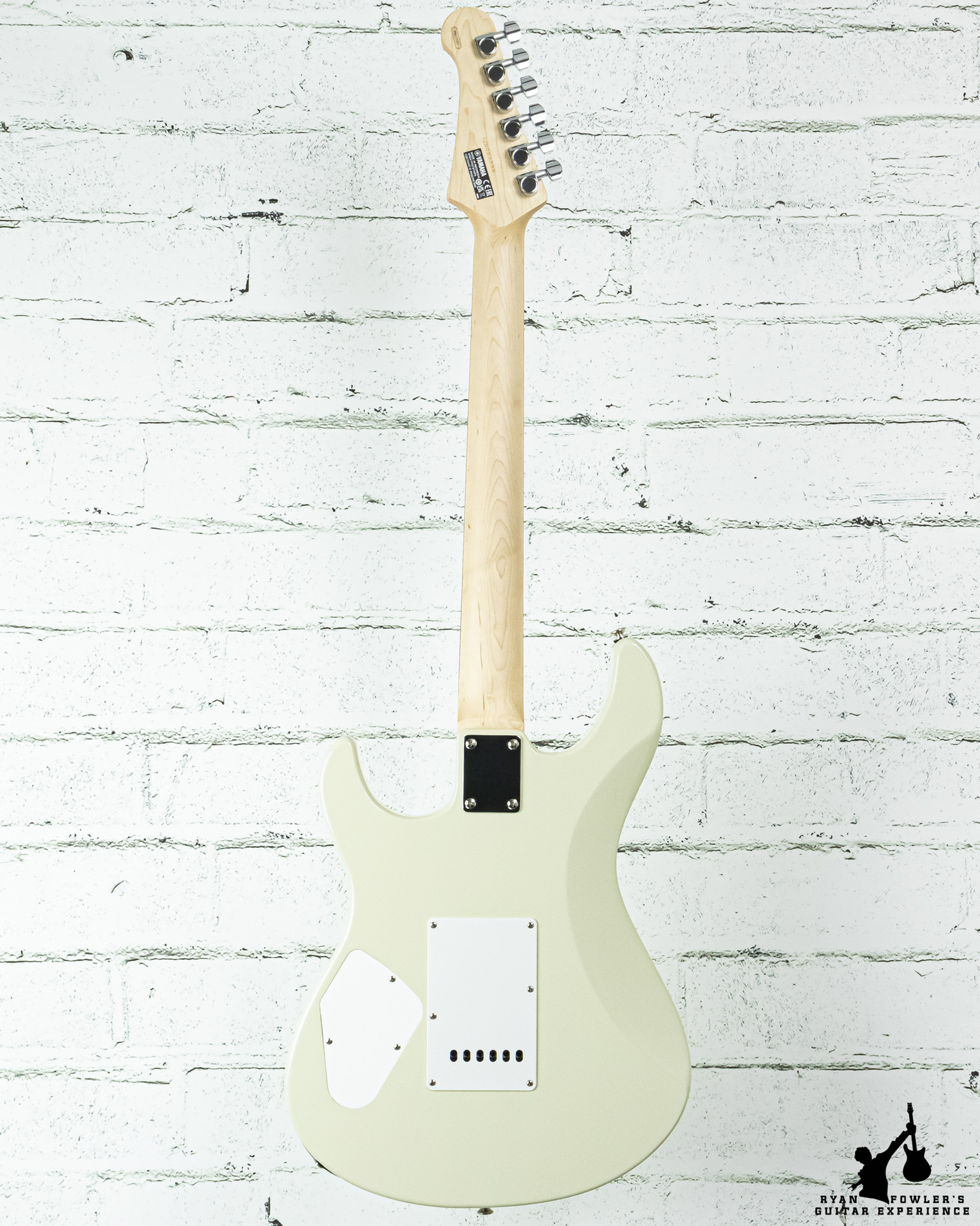 Yamaha PAC112V Pacifica Vintage White - Ryan Fowler's Guitar