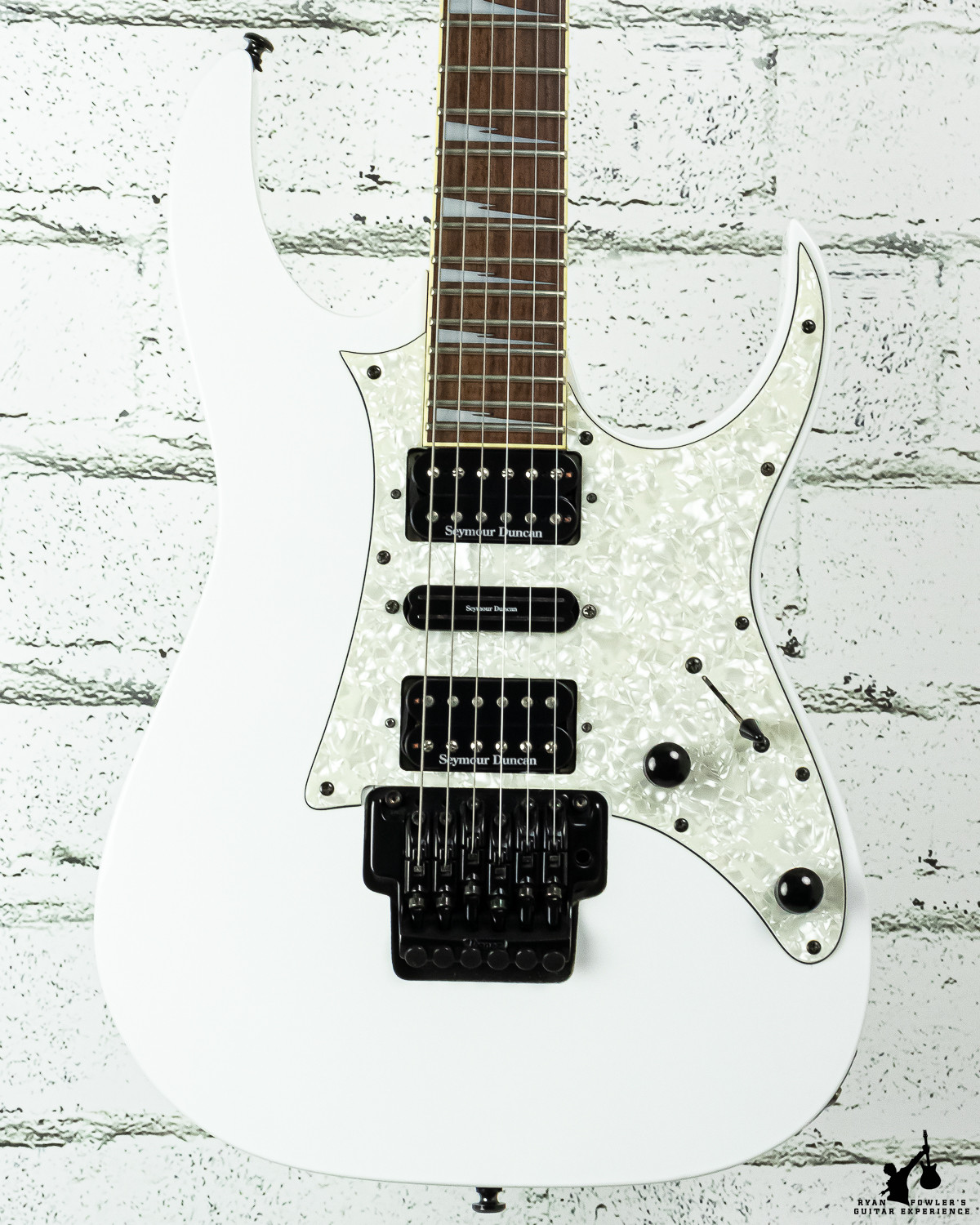 Ibanez RG350DXZ White