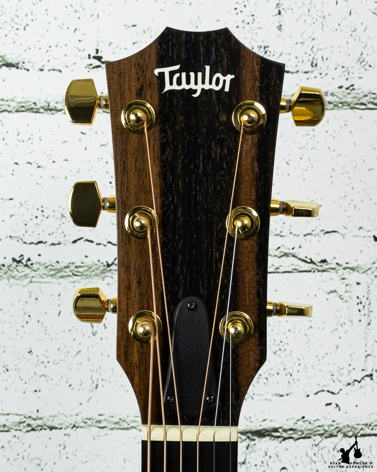 Taylor 214ce DLX Sunburst (#2500) - Ryan Fowler's Guitar Experience