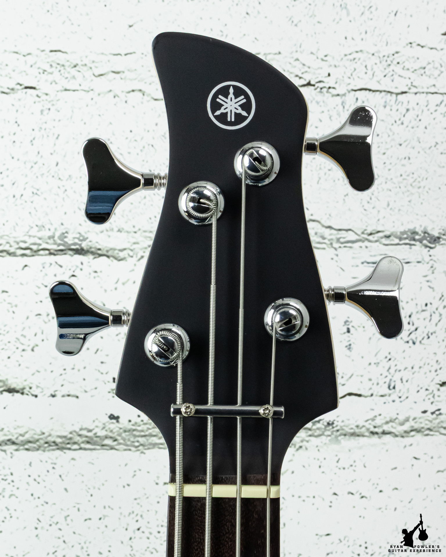 Yamaha TRBX174 4-String Bass Dark Blue Metallic