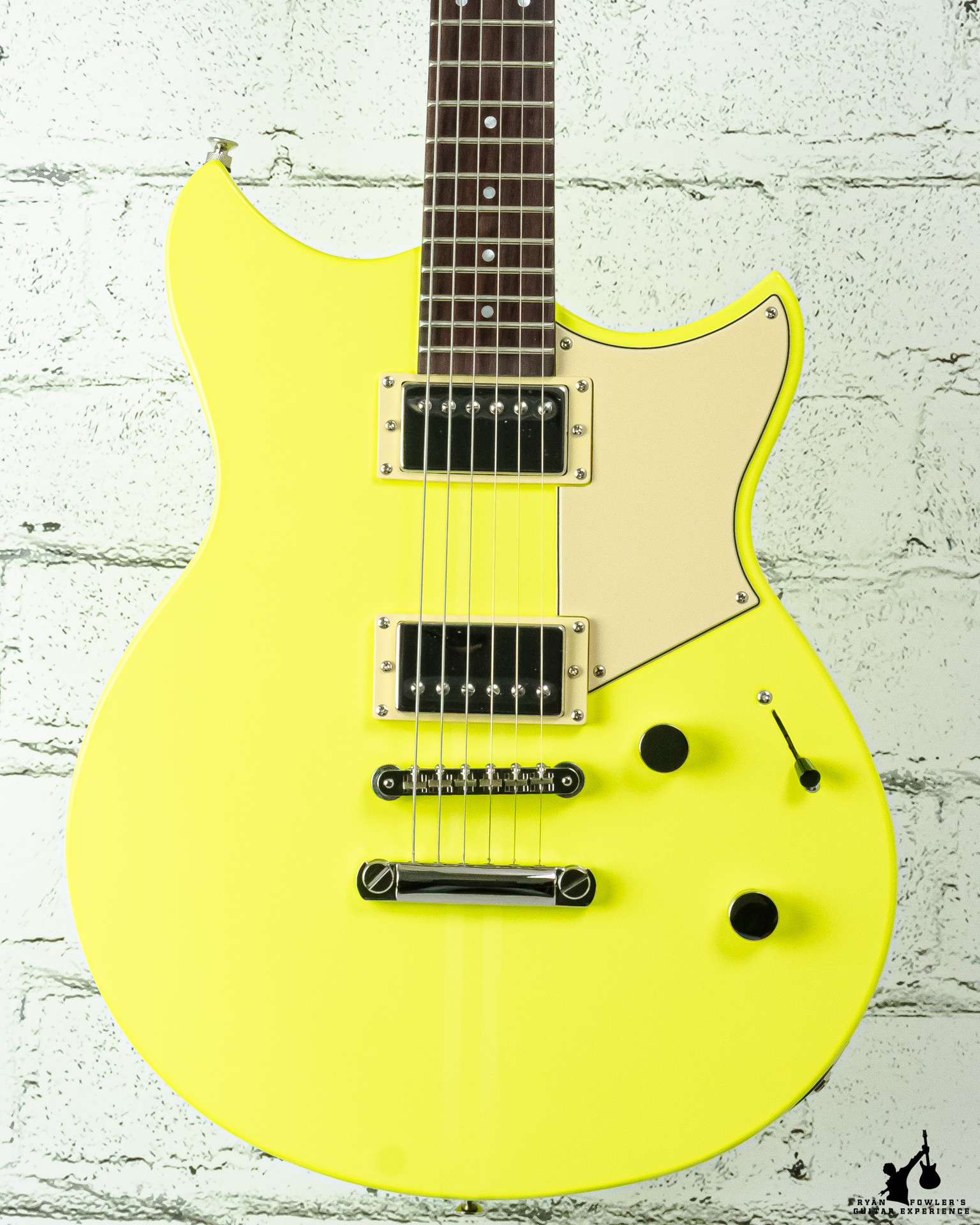 Yamaha RSE20 Revstar Element Neon Yellow