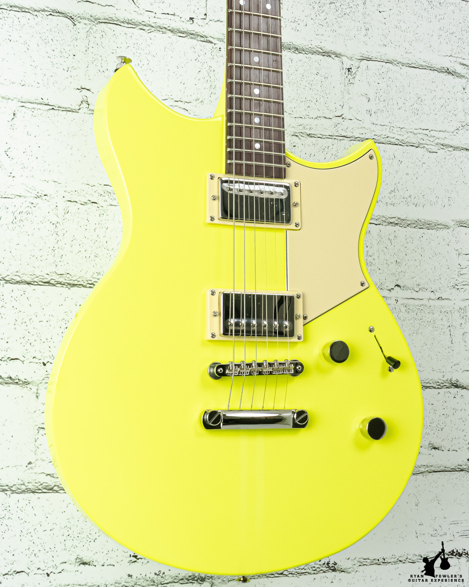Yamaha RSE20 Revstar Element Neon Yellow
