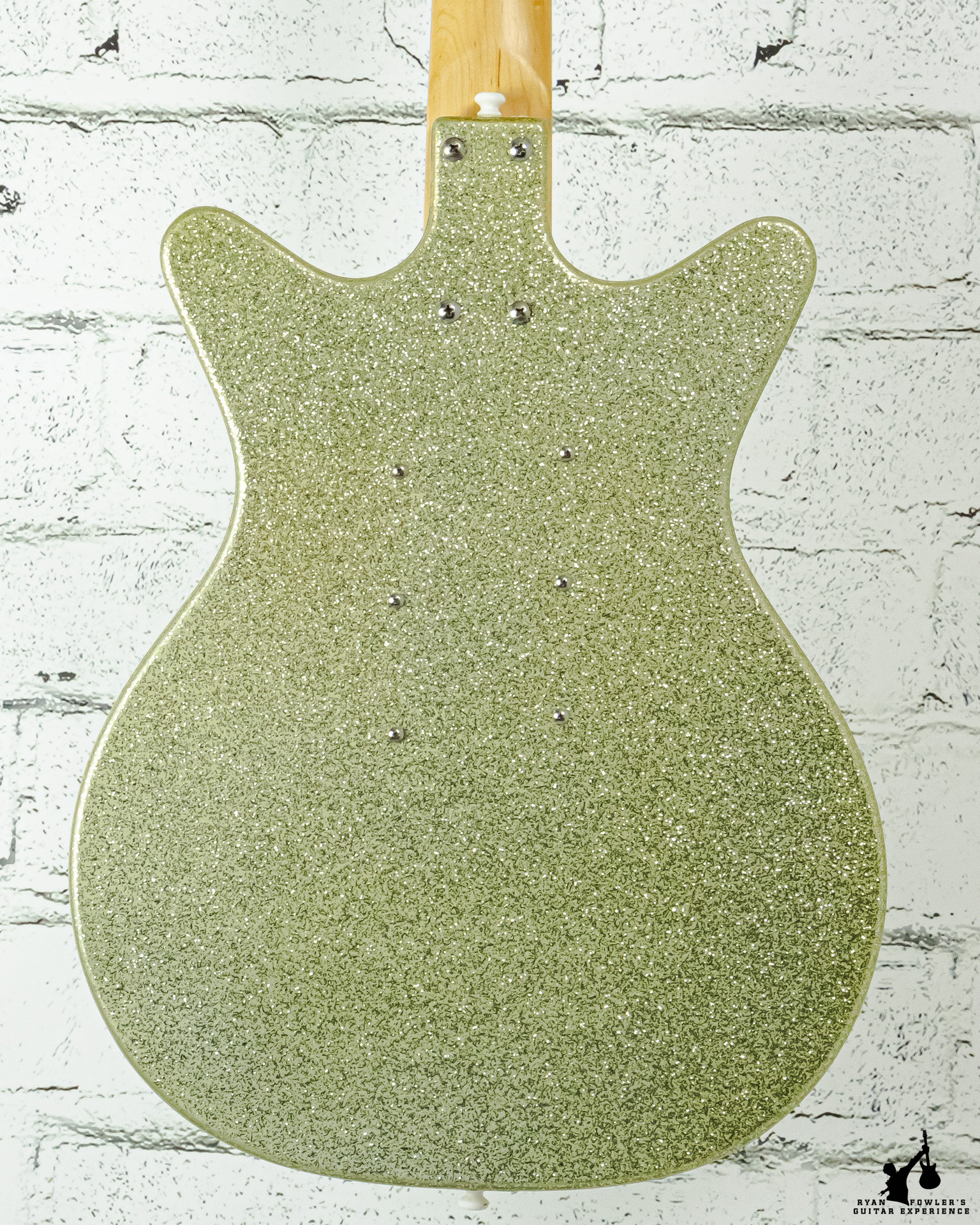 Danelectro DC-3 Silver Metalflake w/ bag