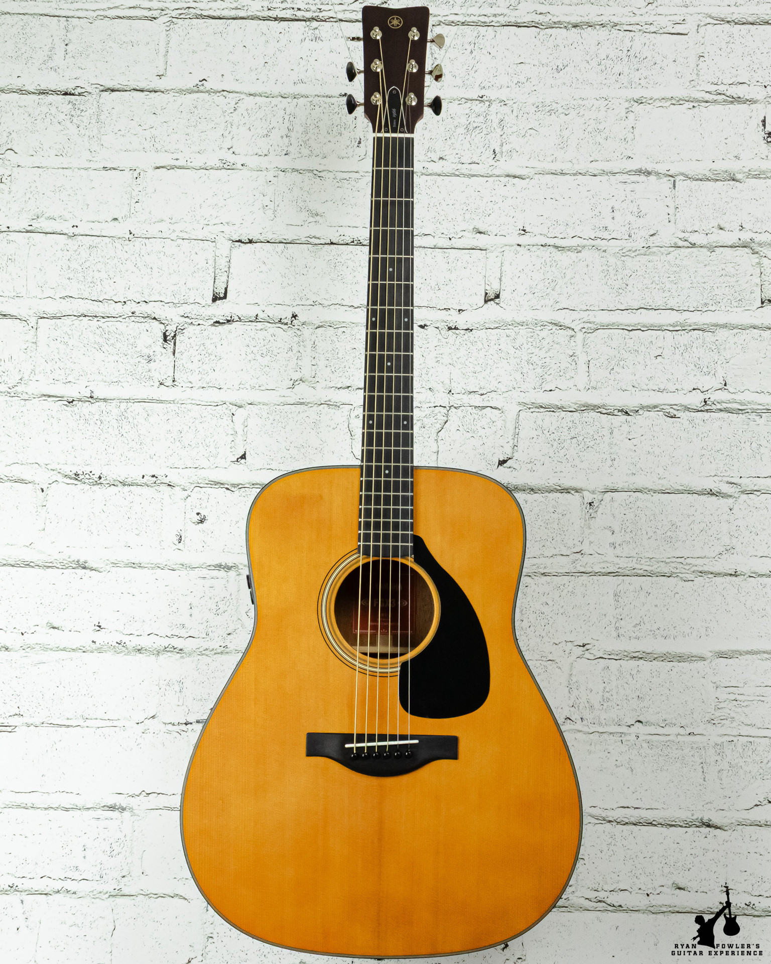 Yamaha Red Label FGX3 Acoustic-Electric w/ bag (#1034) - Ryan