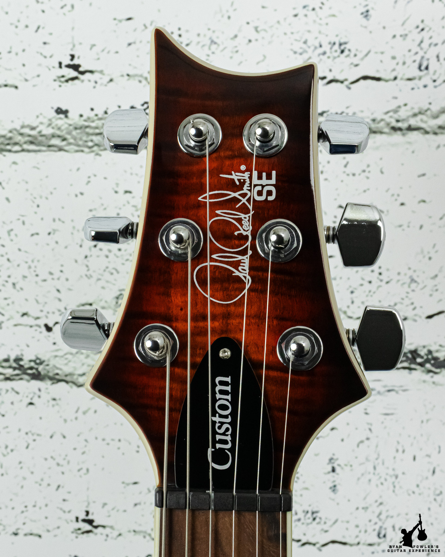 PRS SE Custom 24 Semi-Hollow Piezo Orange Tiger Smokeburst w/ Bag