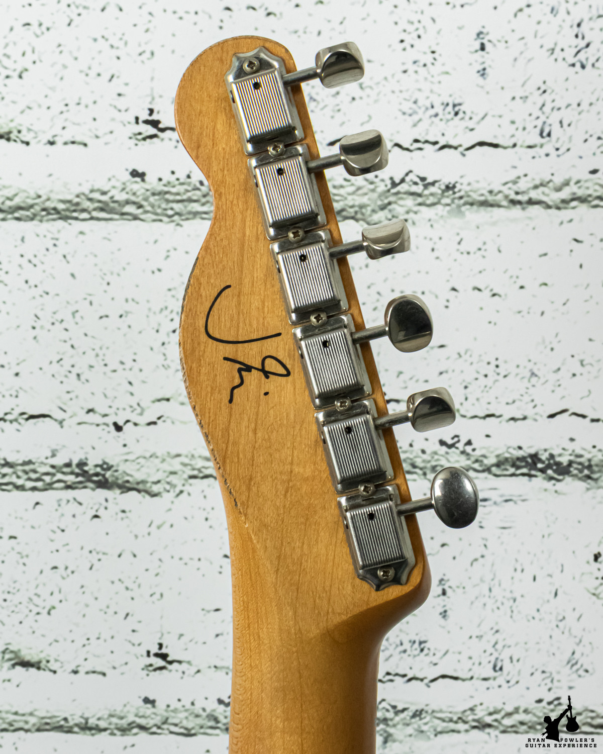 Fender J Mascis シグネチャーモデルTelecaster J Mascis Telecaster | The Guitar Spot