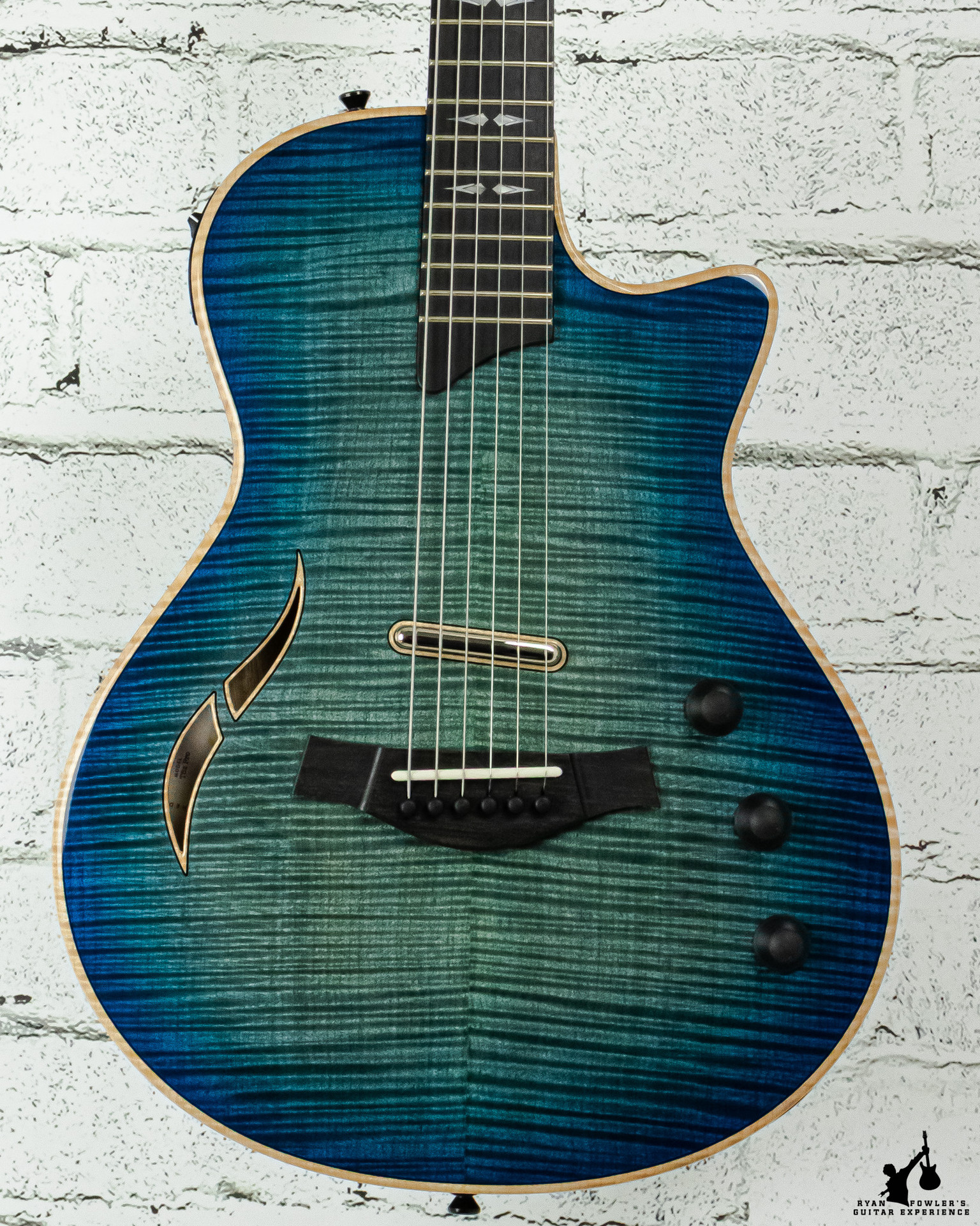 Taylor T5z Pro Armrest Harbor Blue w/ case (#5083) - Ryan Fowler's