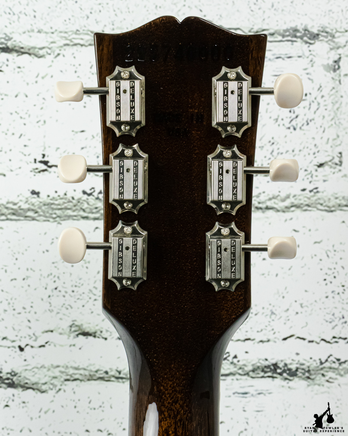 2024 Gibson Exclusive Les Paul Jr. Double Cut Dark Walnut w/ OHSC