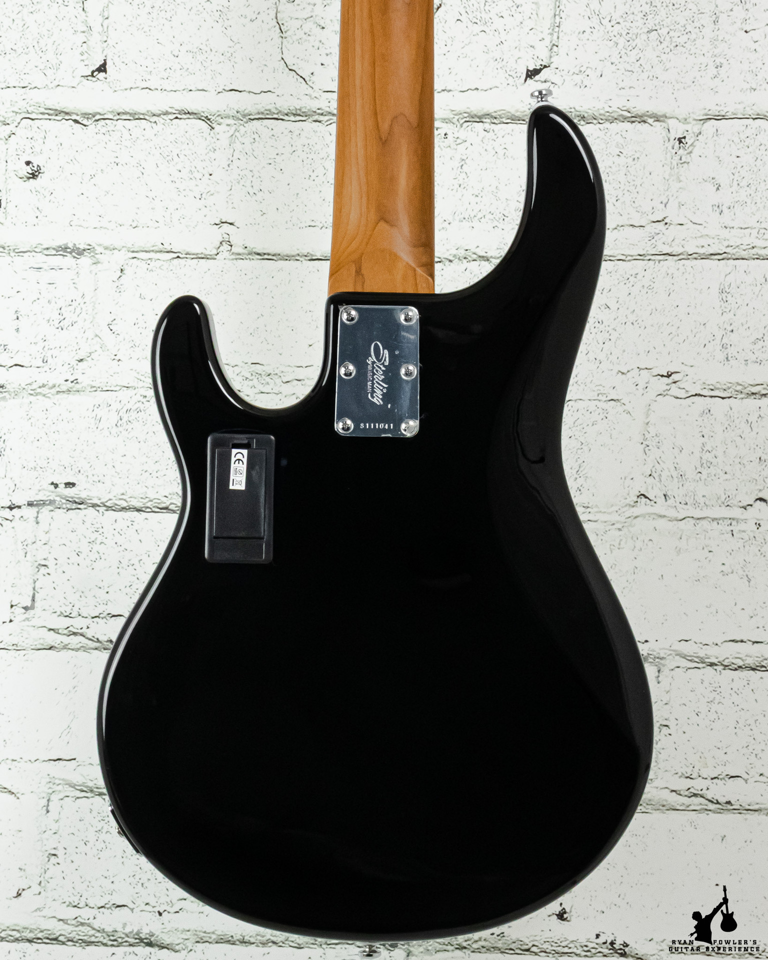 Sterling By Music Man StingRay RAY35 5 String Vintage Sunburst