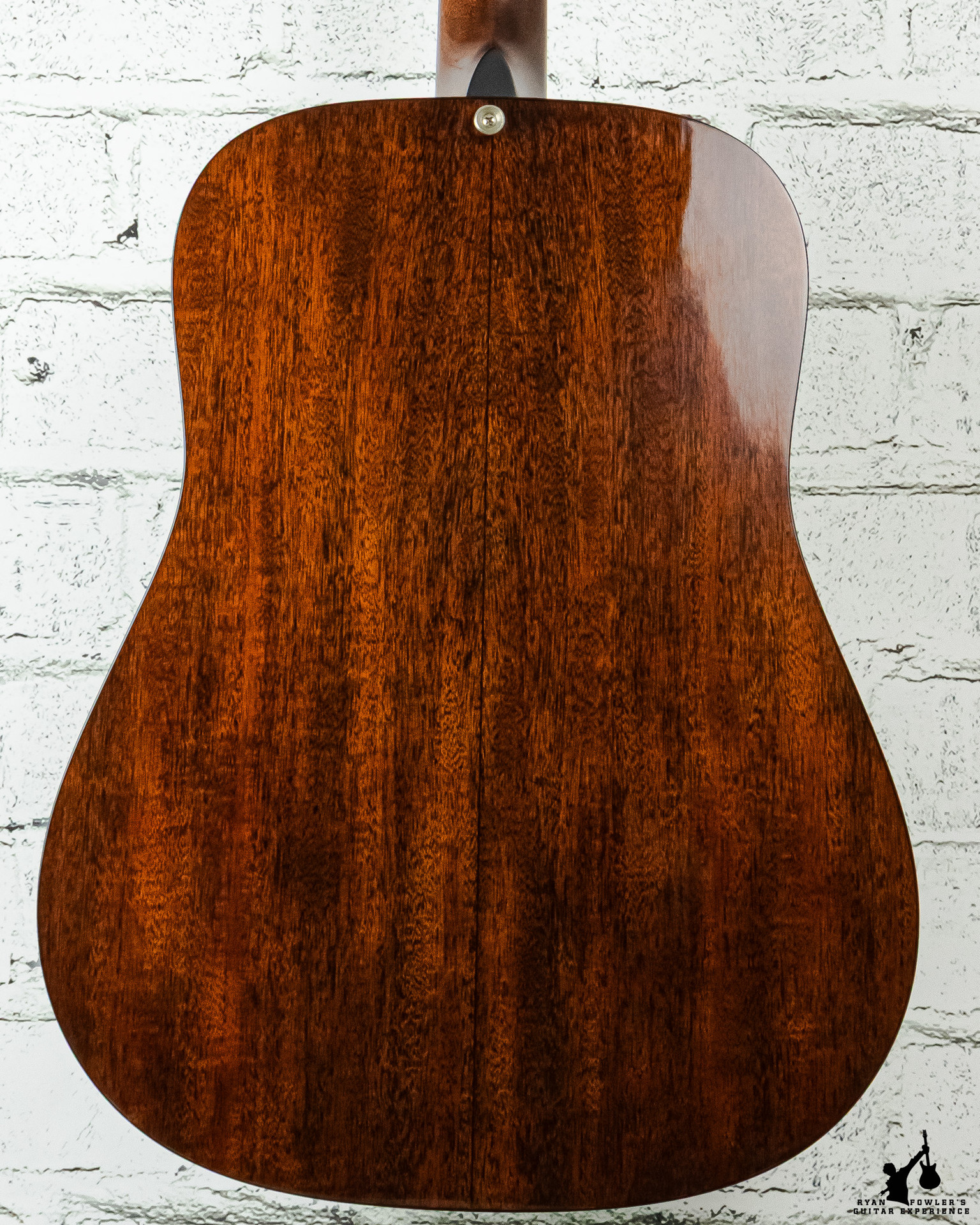 Martin D-18 Standard Series Sunburst w/ OHSC