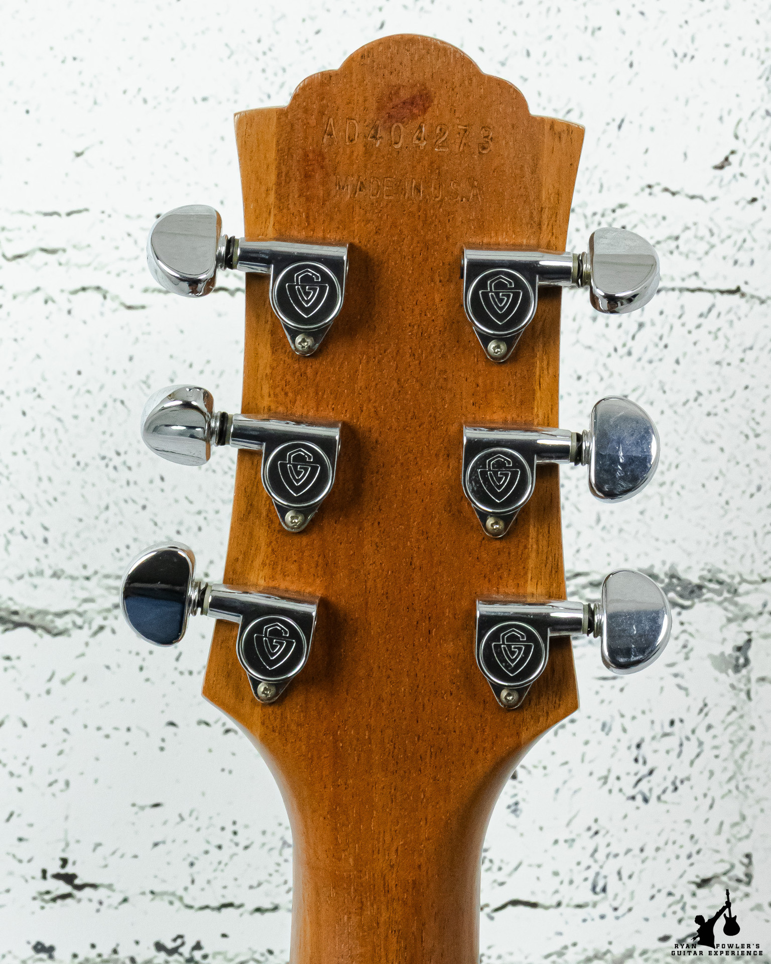 1990s Guild D4 True American Acoustic w/ OHSC