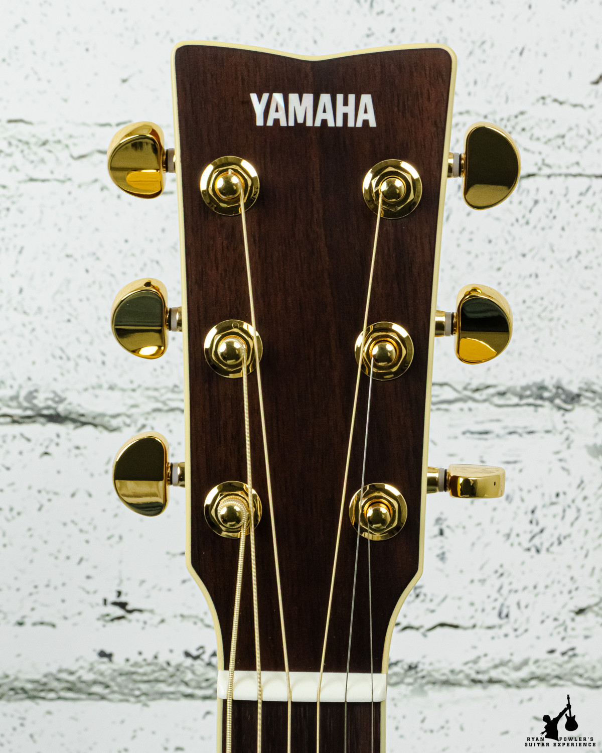 Yamaha LL6 ARE Original Jumbo Natural Rosewood Back/Sides