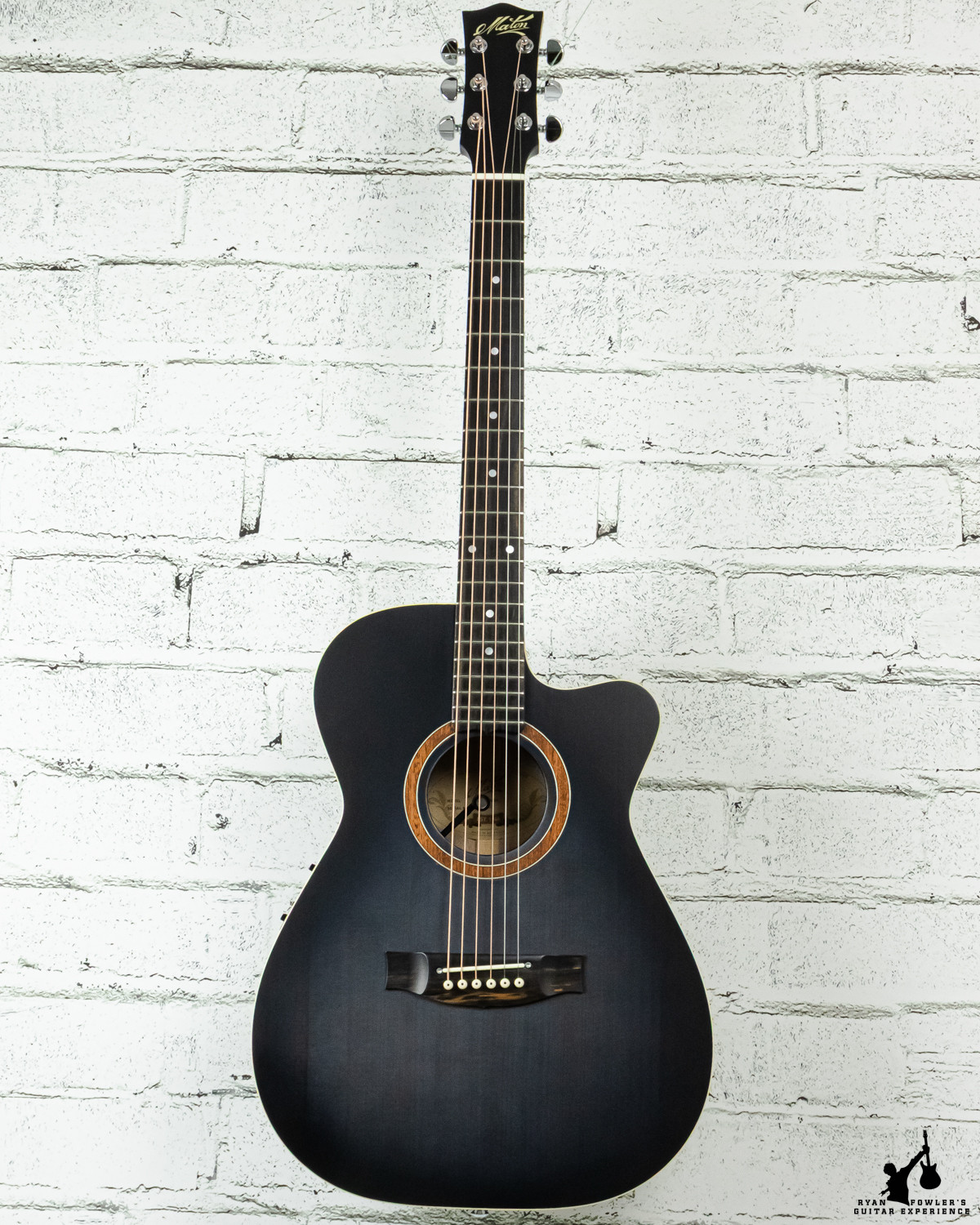 2024 Maton Performer Ghost Black Limited w/ OHSC