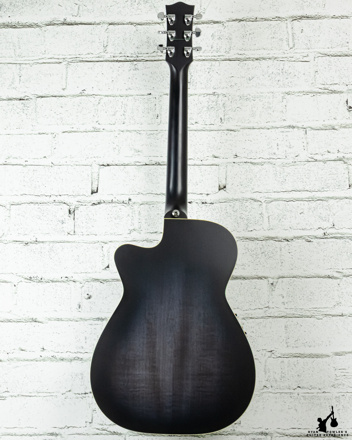 2024 Maton Performer Ghost Black Limited w/ OHSC