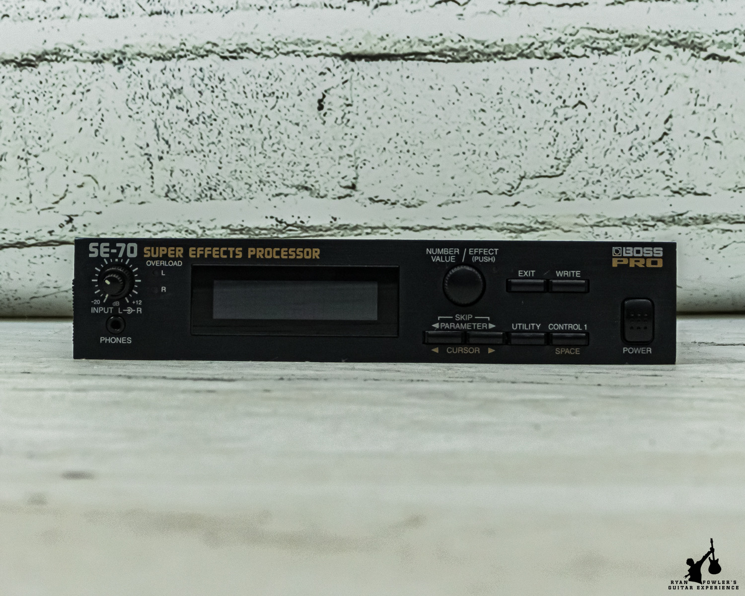配信機器・PA機器・レコーディング機器 BOSS PRO SE-70 SUPER EFFECTS PROCESSOR Boss SE-70 Super Effects Processor