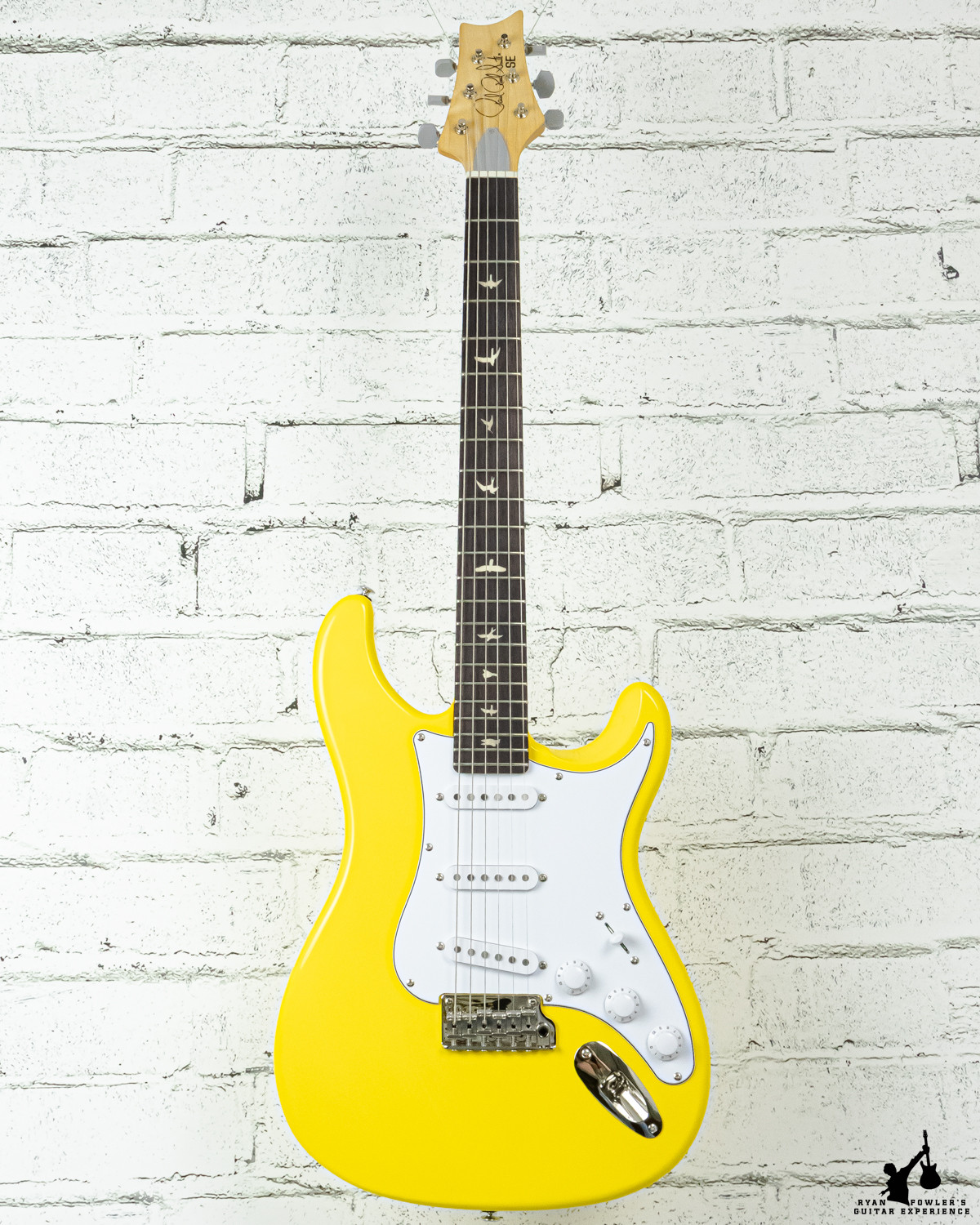 PRS SE Silver Sky Dandy Lion w/ Bag
