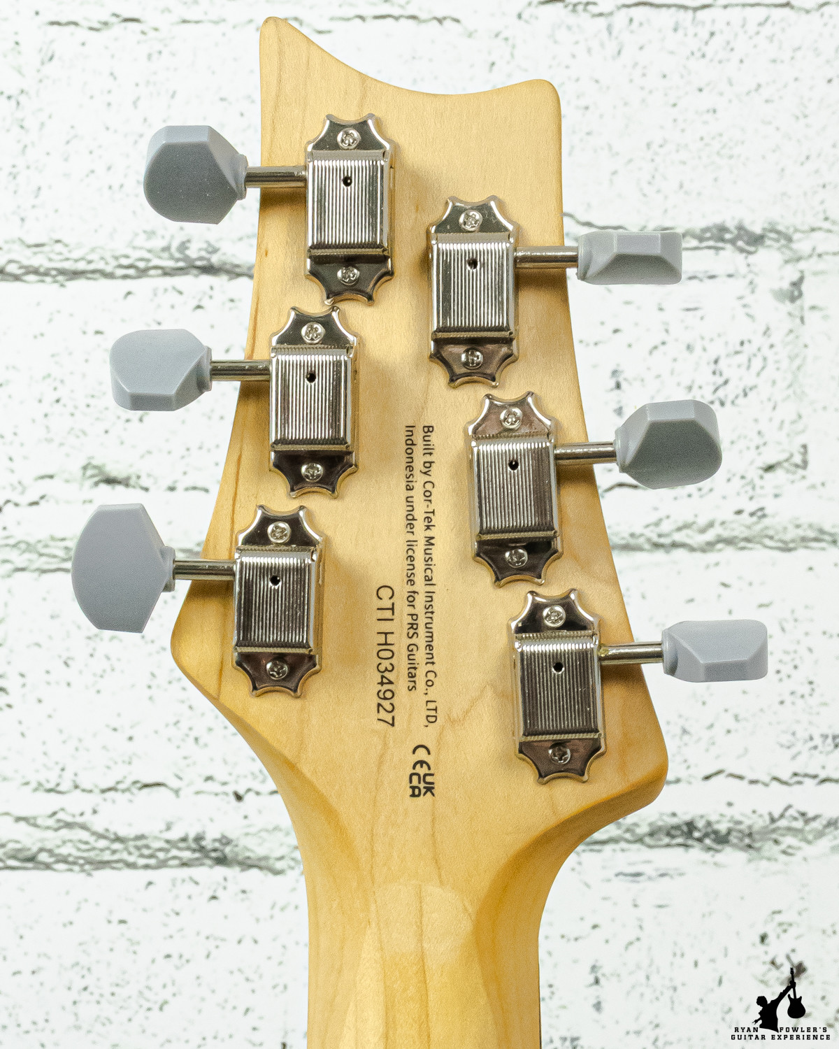 PRS SE Silver Sky Dandy Lion w/ Bag
