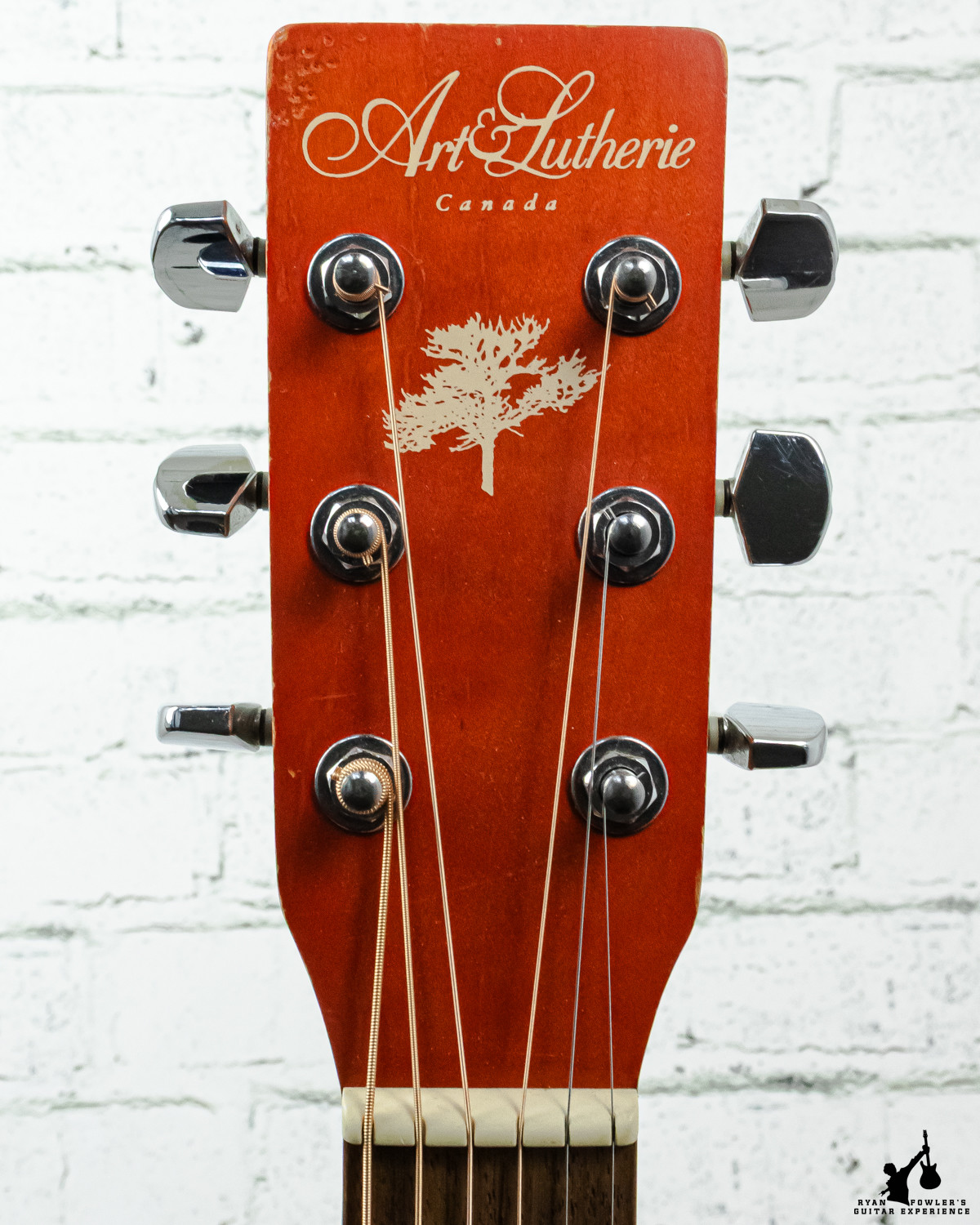 Art and Lutherie Wild Cherry Acoustic