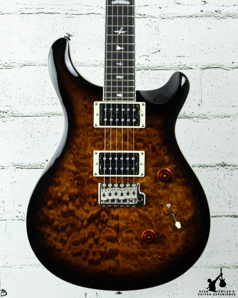 PRS SE Custom 24 Quilted Maple Black Gold w/ bag (#4585)