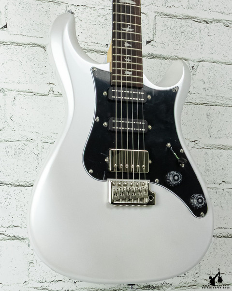 PRS SE Studio Standard White Pearl w/ bag (#9111)