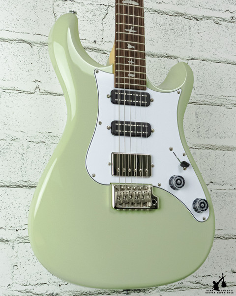 PRS SE Studio Standard Sage Green w/ bag (#7738)