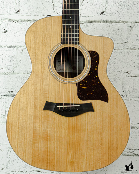 Taylor 214ce Layered Walnut Back & Sides w/ bag (#5305)
