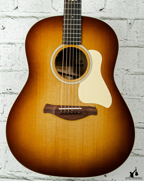 Taylor Gold Label 517e Sunburst Cream Pickguard w/ case (#5031)