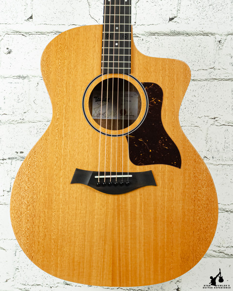 Taylor 24e Grand Auditorium Sapele/Mahogany w/ bag (#5354)