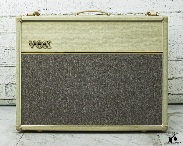 Vox AC30C2 2x12 Combo White Bronco w/ G12M Cream Back Speakers
