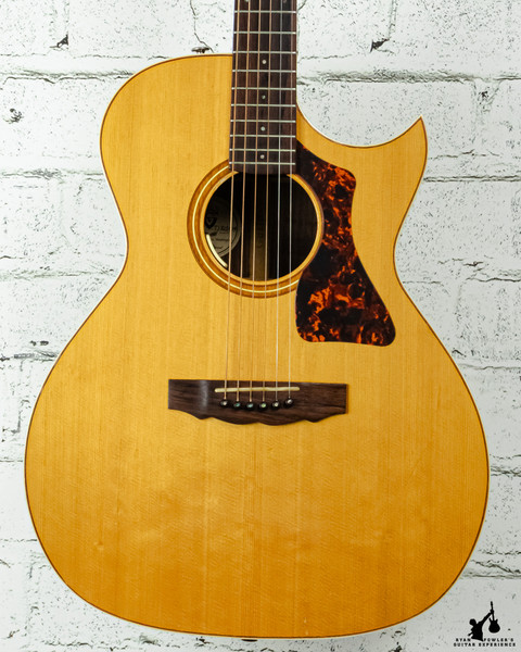 Guild USA CV-1C Acoustic Electric Guitar Natural w/ OHSC