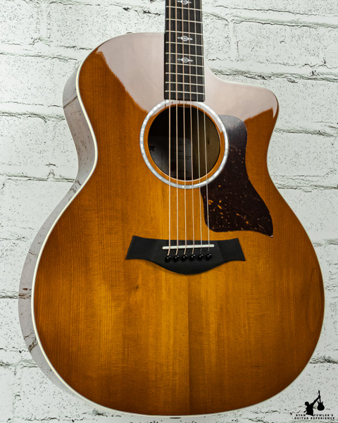 Taylor 214ce DLX Sunburst (#2500) - Ryan Fowler's Guitar Experience