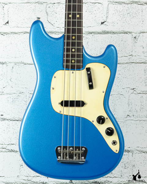 1971 Fender Musicmaster Bass Lake Placid Blue (Refinshed) w/OHSC
