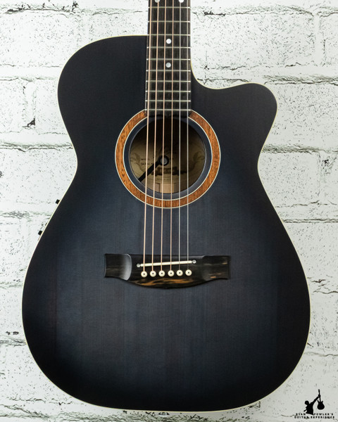 2024 Maton Performer Ghost Black Limited w/ OHSC