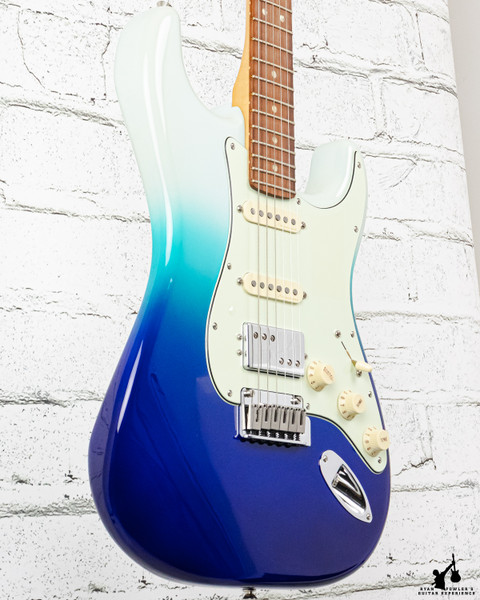 2022 Fender Player Plus Strat HSS Blue Fade