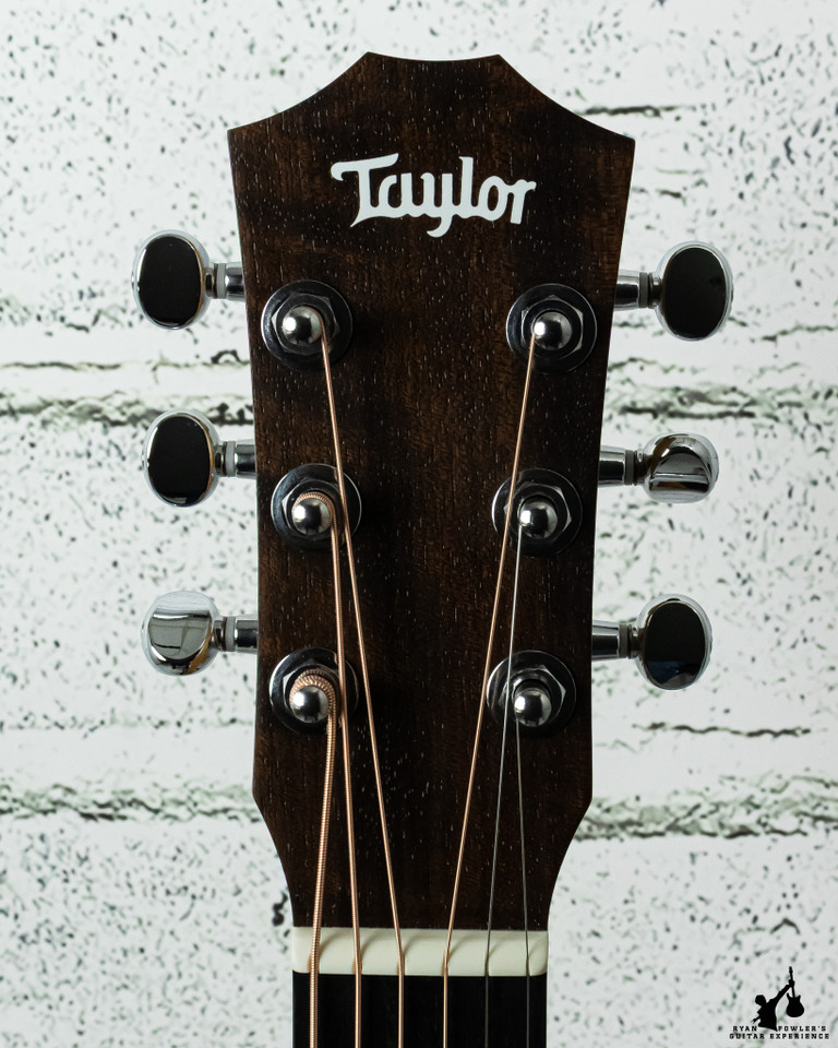 BT2 Baby Taylor Mahogany Top (#5009)