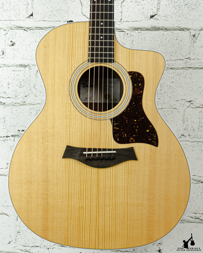 Taylor 214ce Layered Walnut Back & Sides w/ bag (#5295)