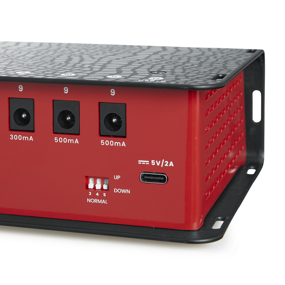 Gator GTR-PWR-12 Pedalboard Power Supply 12 Outputs