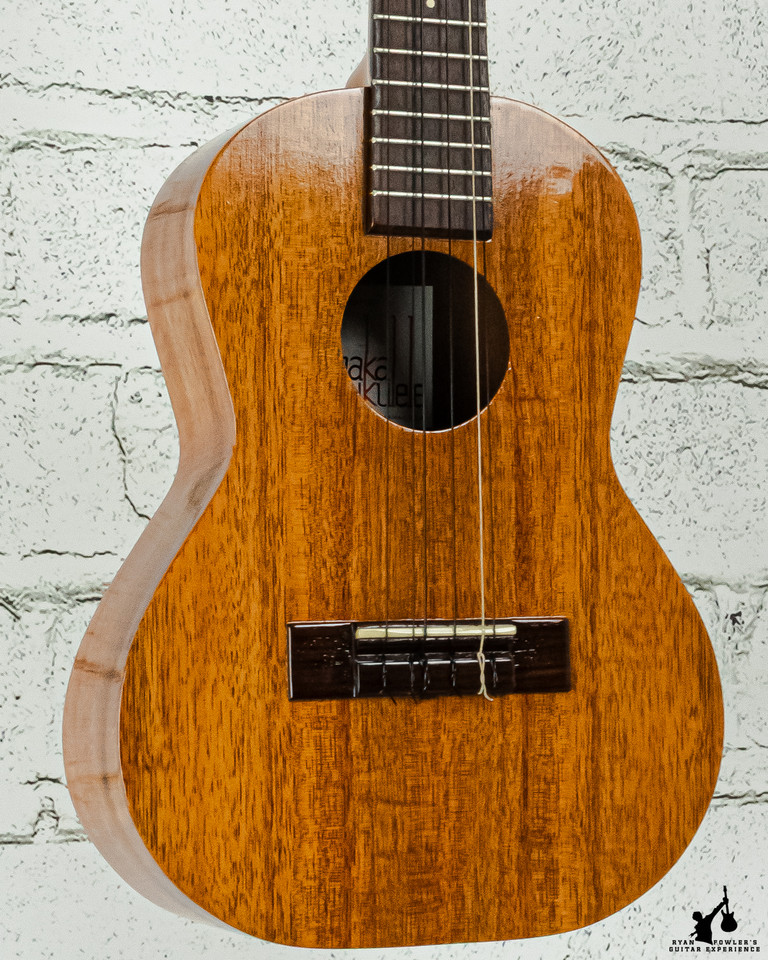 Kamaka "Liliu" Tenor 6-String HF-36 w/ OHSC
