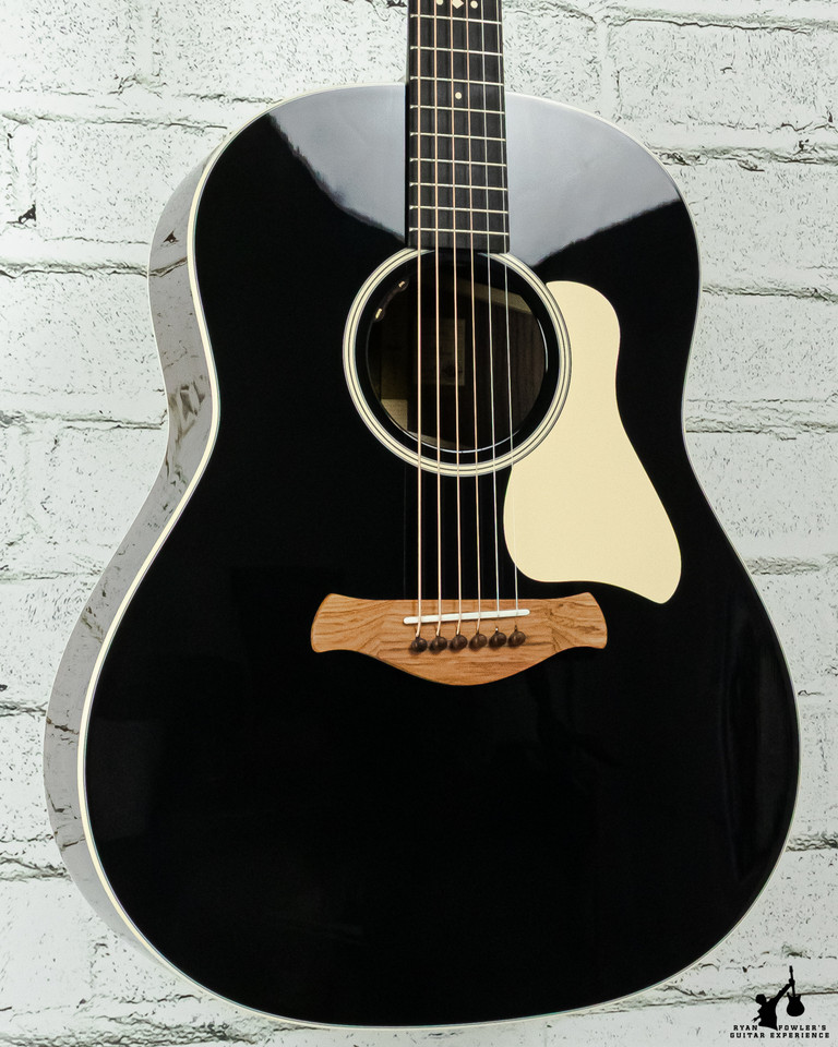 Taylor Gold Label 717e Blacktop w/ Case
