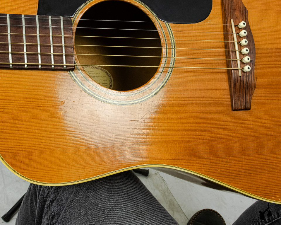 1974 Guild USA G37 Blonde w/ OHSC