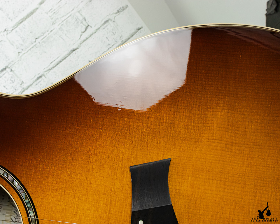 2016 Taylor 814ce Sunburst w/ OHSC