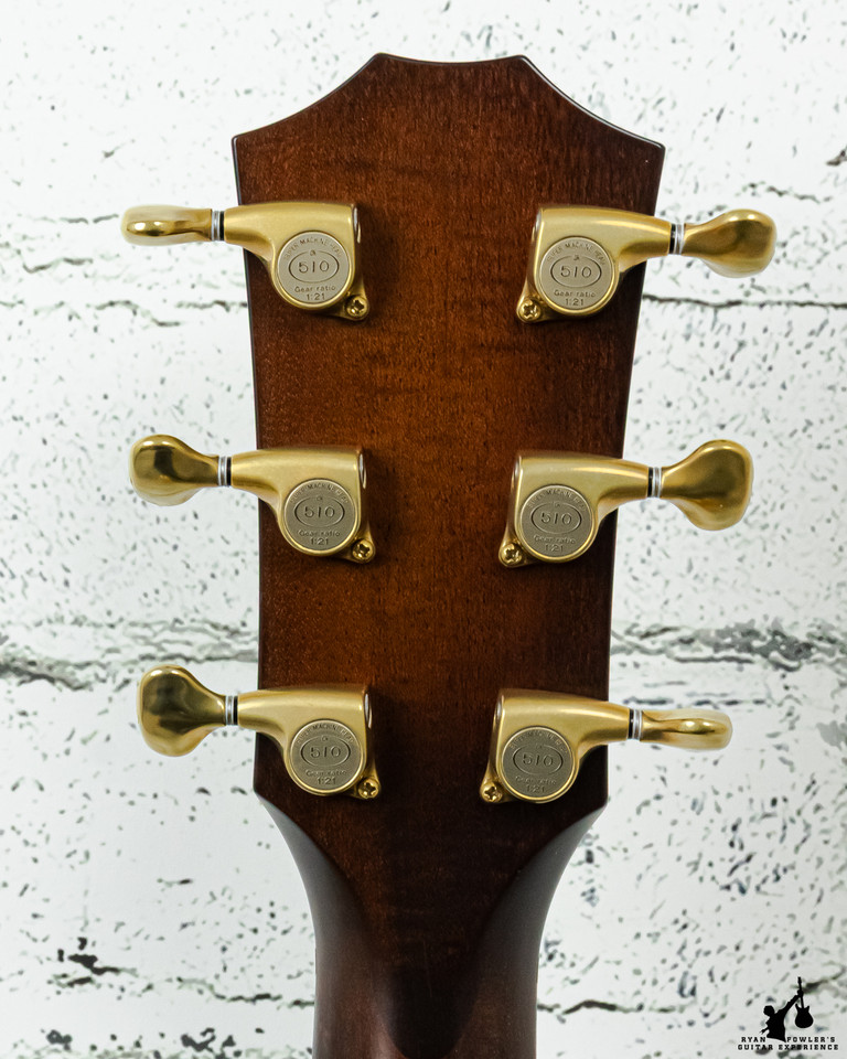 Taylor 614CE Builder's Edition Honeyburst w/ OHSC