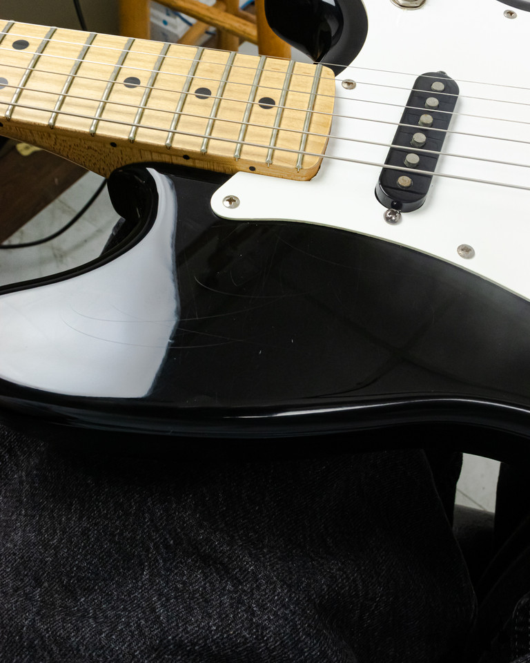 1994 Fender Duo Sonic Black w/gigbag